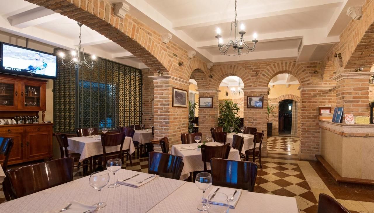 Отель Hotel Azimut Свети-Стефан-16