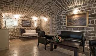 Отель Hotel Azimut Свети-Стефан Двухуровневый люкс-4